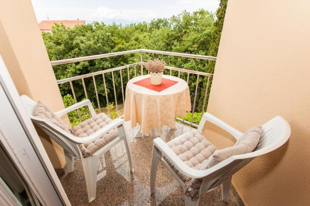 B&B Pansion Vago Malinska Zewnętrze zdjęcie