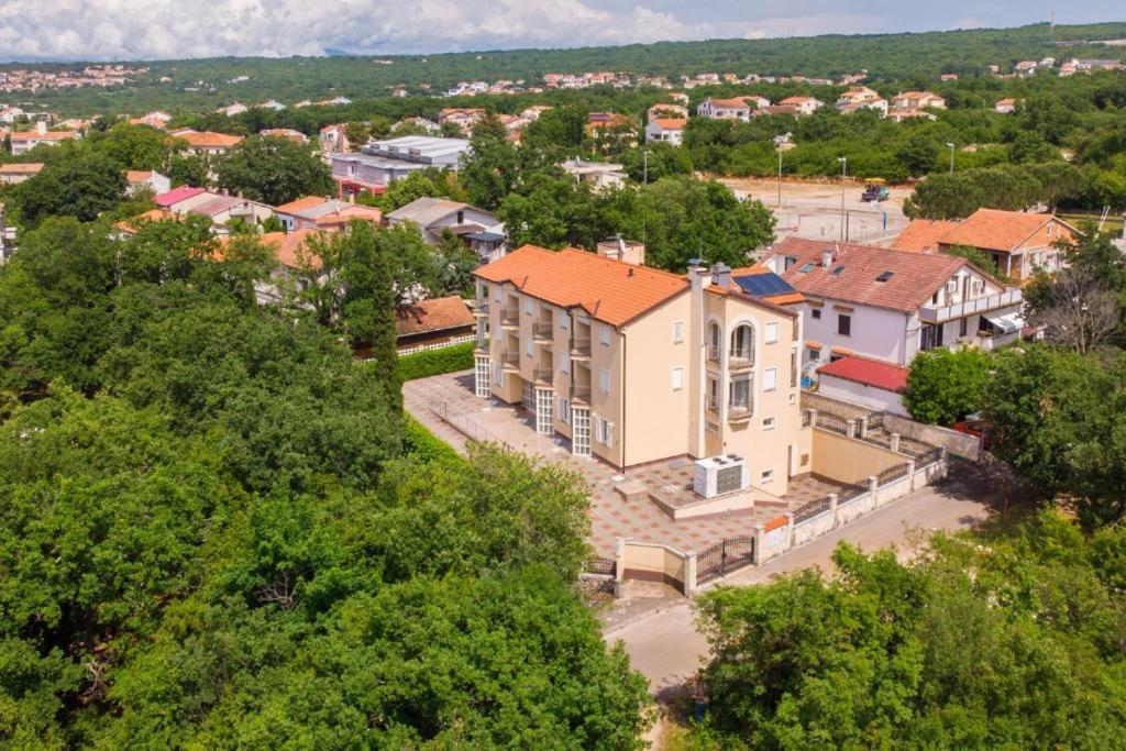 B&B Pansion Vago Malinska Zewnętrze zdjęcie