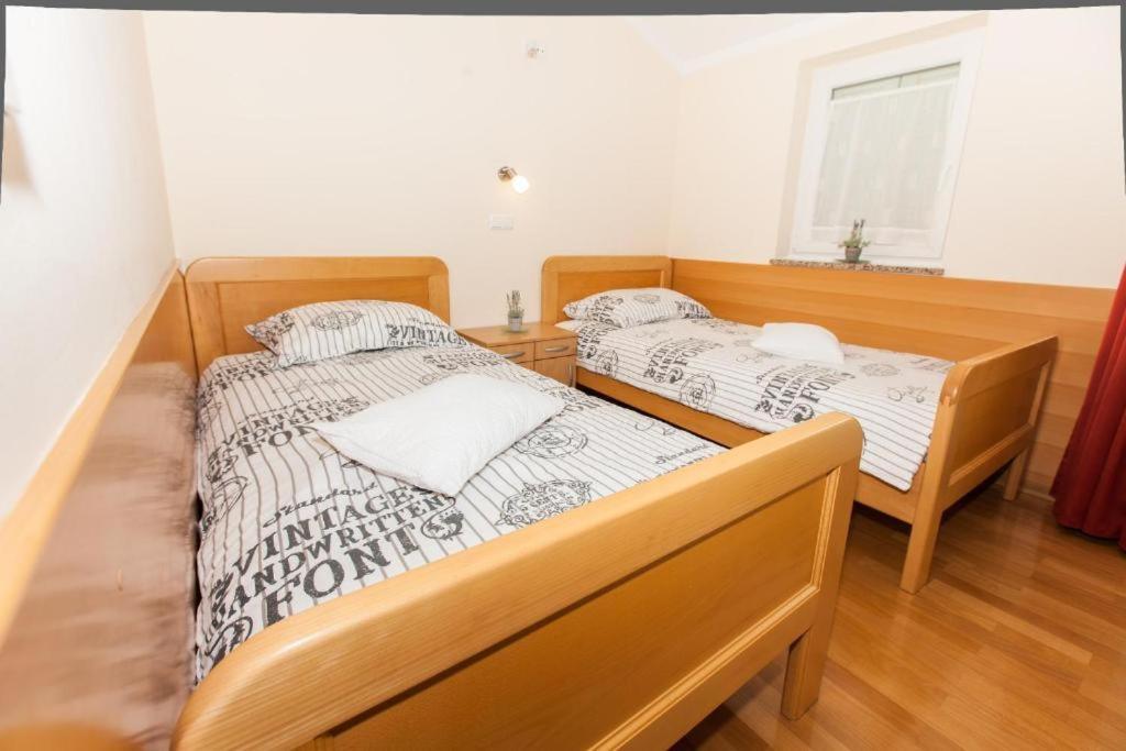 B&B Pansion Vago Malinska Zewnętrze zdjęcie