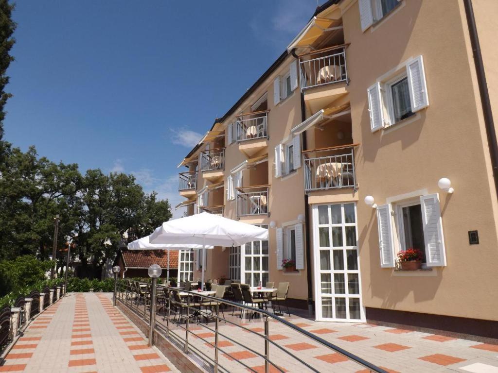 B&B Pansion Vago Malinska Zewnętrze zdjęcie